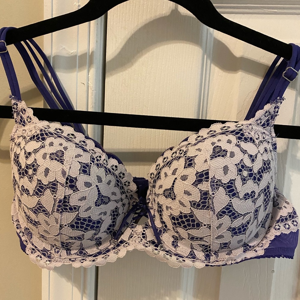 Victoria’s Secret Very Sexy Bra